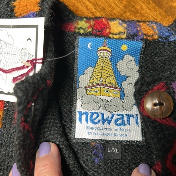 Newari button down 💯 wool cardigan handcrafted by Icelandic Design l/xl granny - Picture 3 of 17